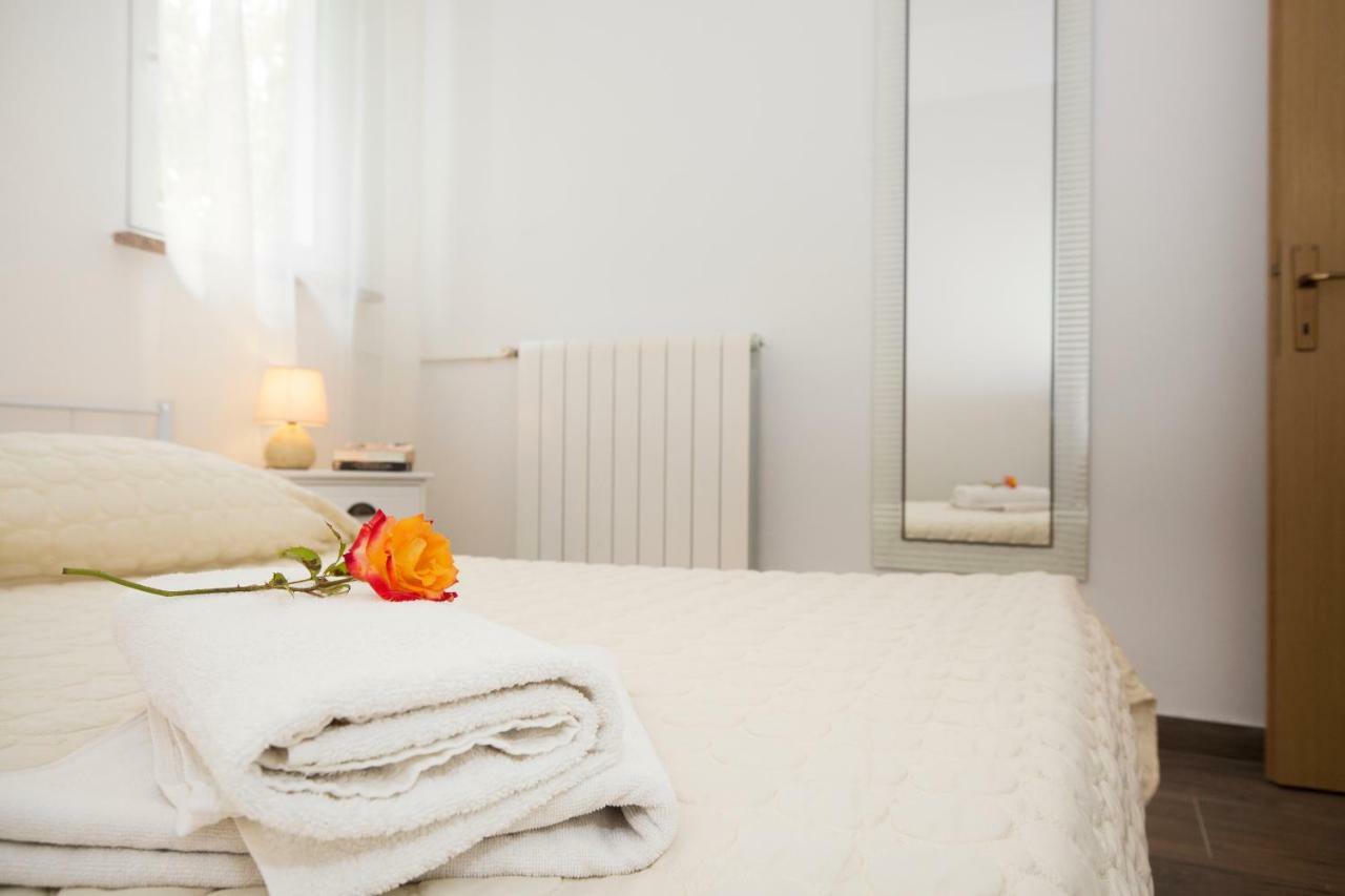 Apartments Cekada Labin  Ngoại thất bức ảnh